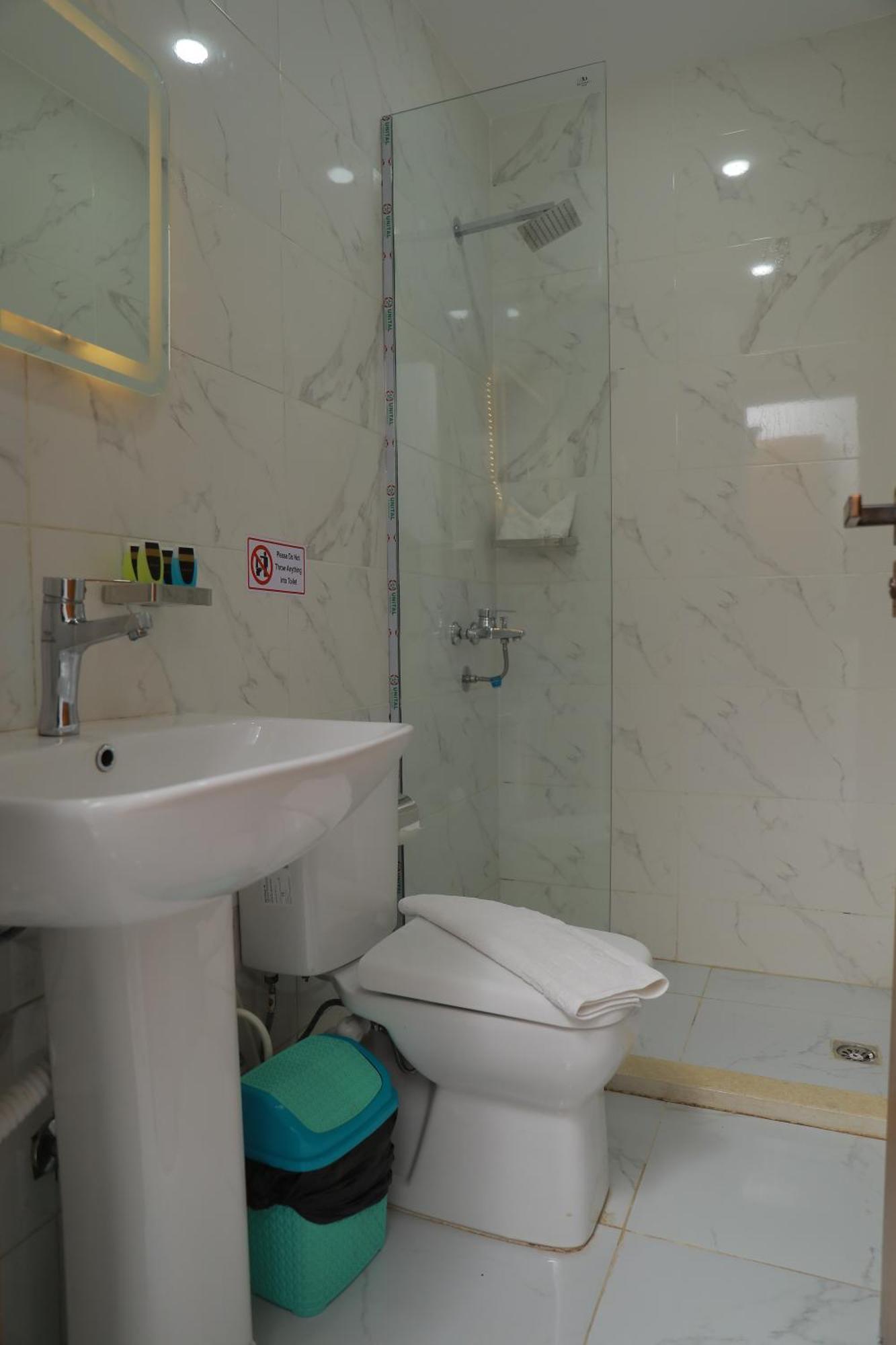 Prince Pyramids Inn Kafrat al Jabal Exterior foto